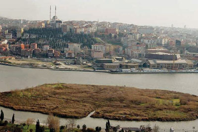 1 tepeye 743 isim verelim gitsin!