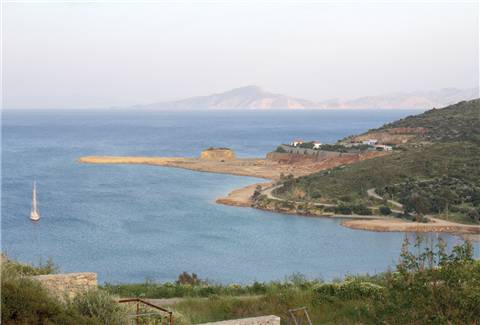 Datça'da marina için deniz dolduruluyor