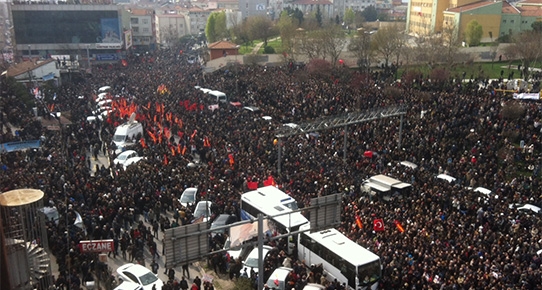 Türkiye Berkin Elvan'ı uğurluyor