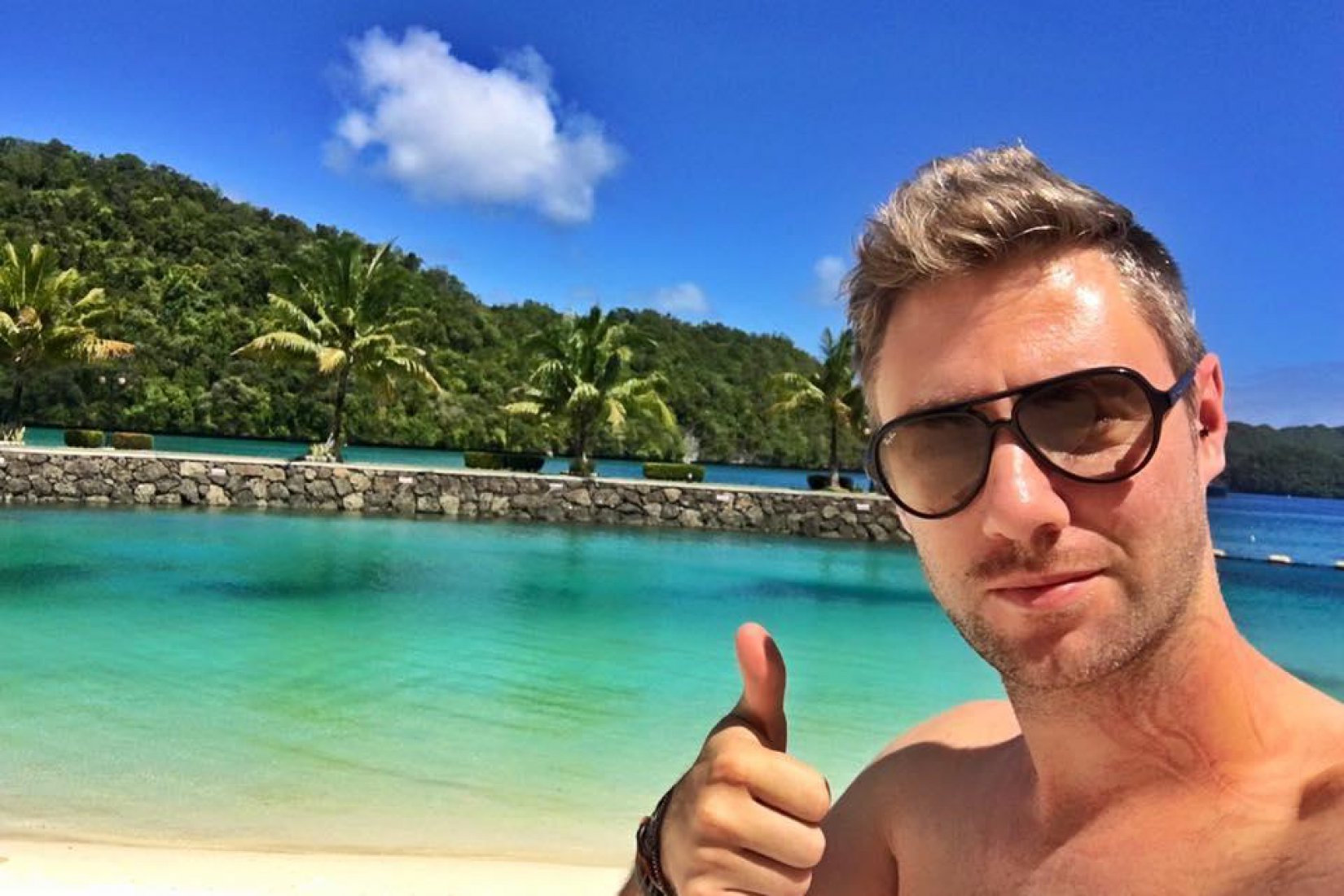 Dünyadaki 197 ülkenin tamamına ayak bastı