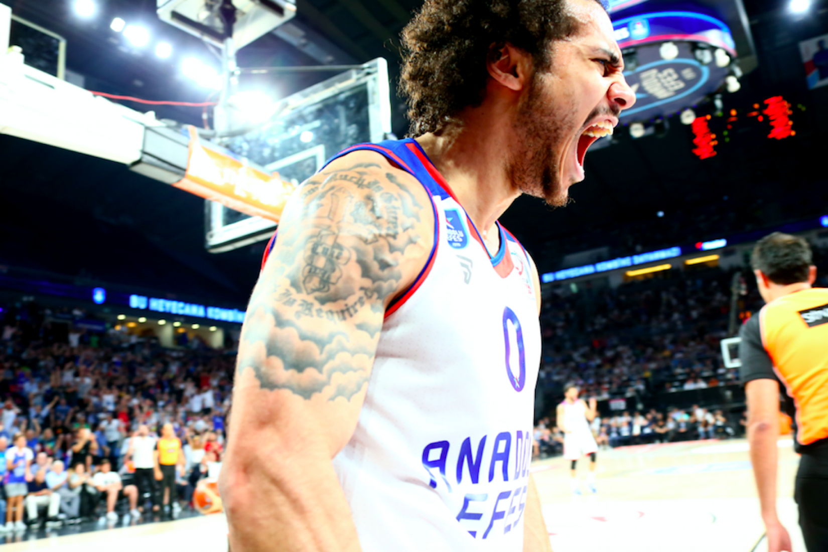 Larkin'den özel açıklamalar... Kalıyor mu gidiyor mu?